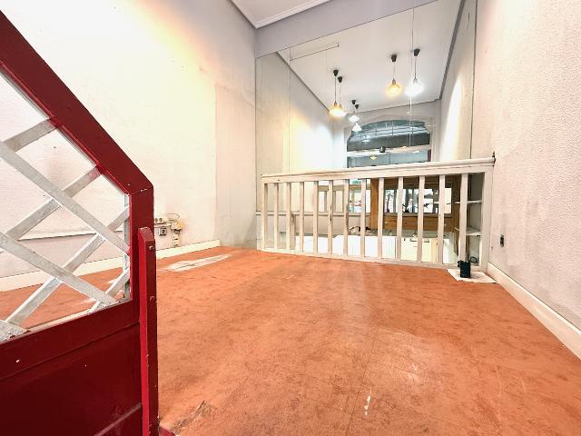 Imagen 6 Inmueble 306401 - Local Comercial en venta en Donostia-San Sebastián / Calle Secundino Esnaola-Gros-Donostia