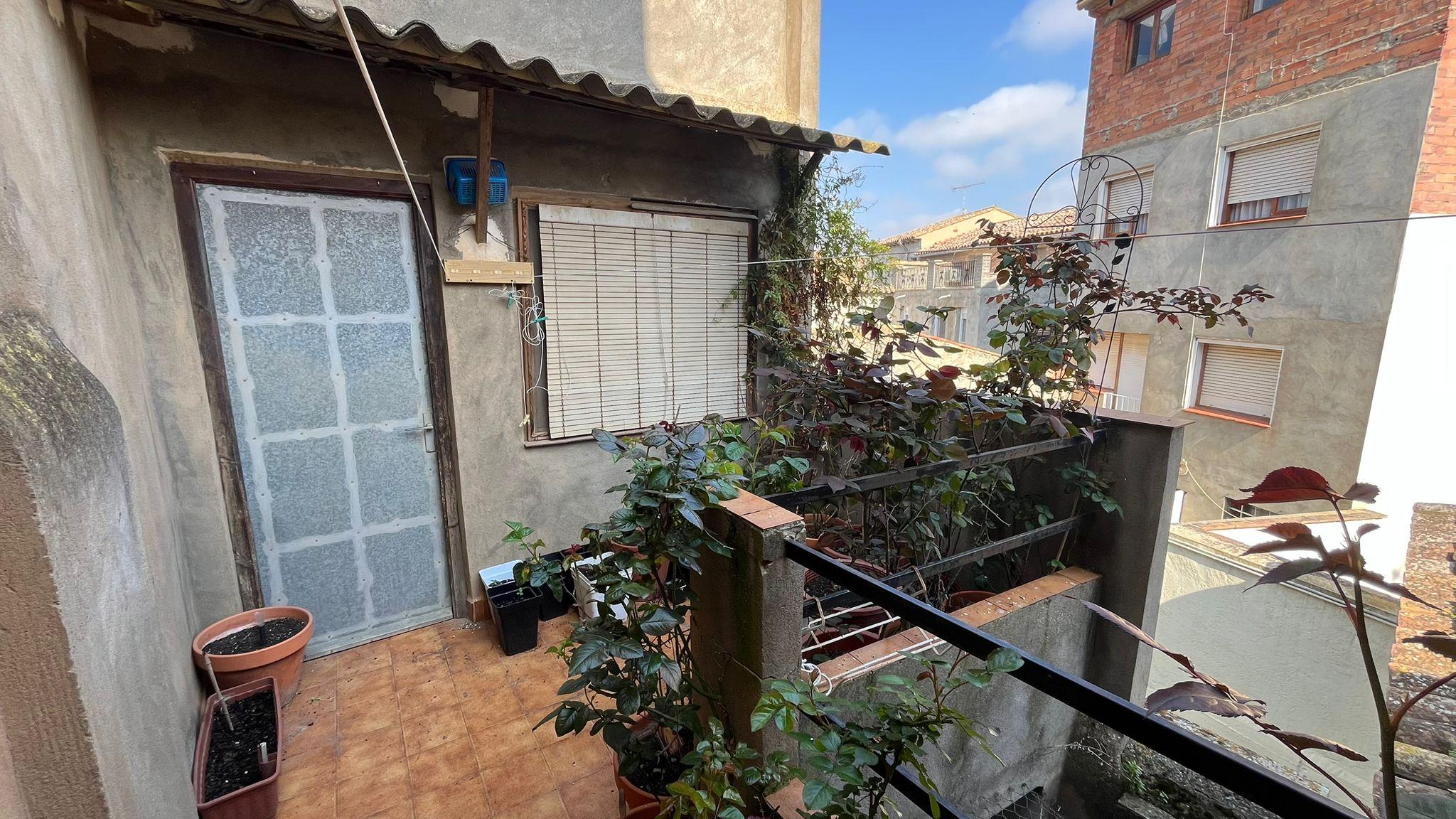 Imagen 15 Casa en venta en Ontiñena / Calle Pilar, centro de la población