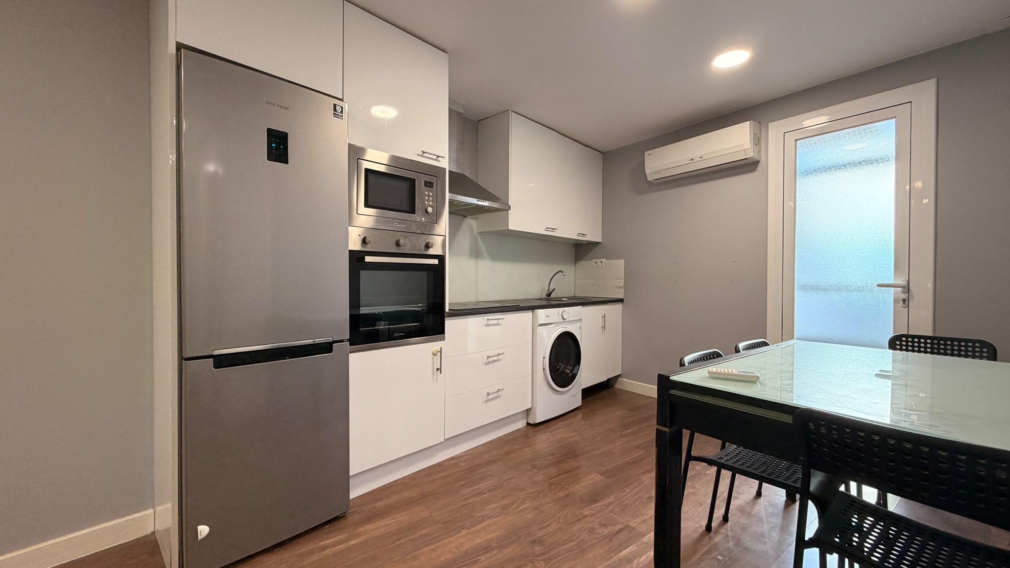 Imagen 2 Piso en venta en Monzón / Calle Estudios, zona centro