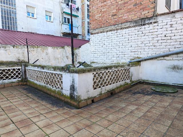 Imagen 10 Inmueble 296157 - Casa en venta en Monzón / Calle Sosa, centro de la población