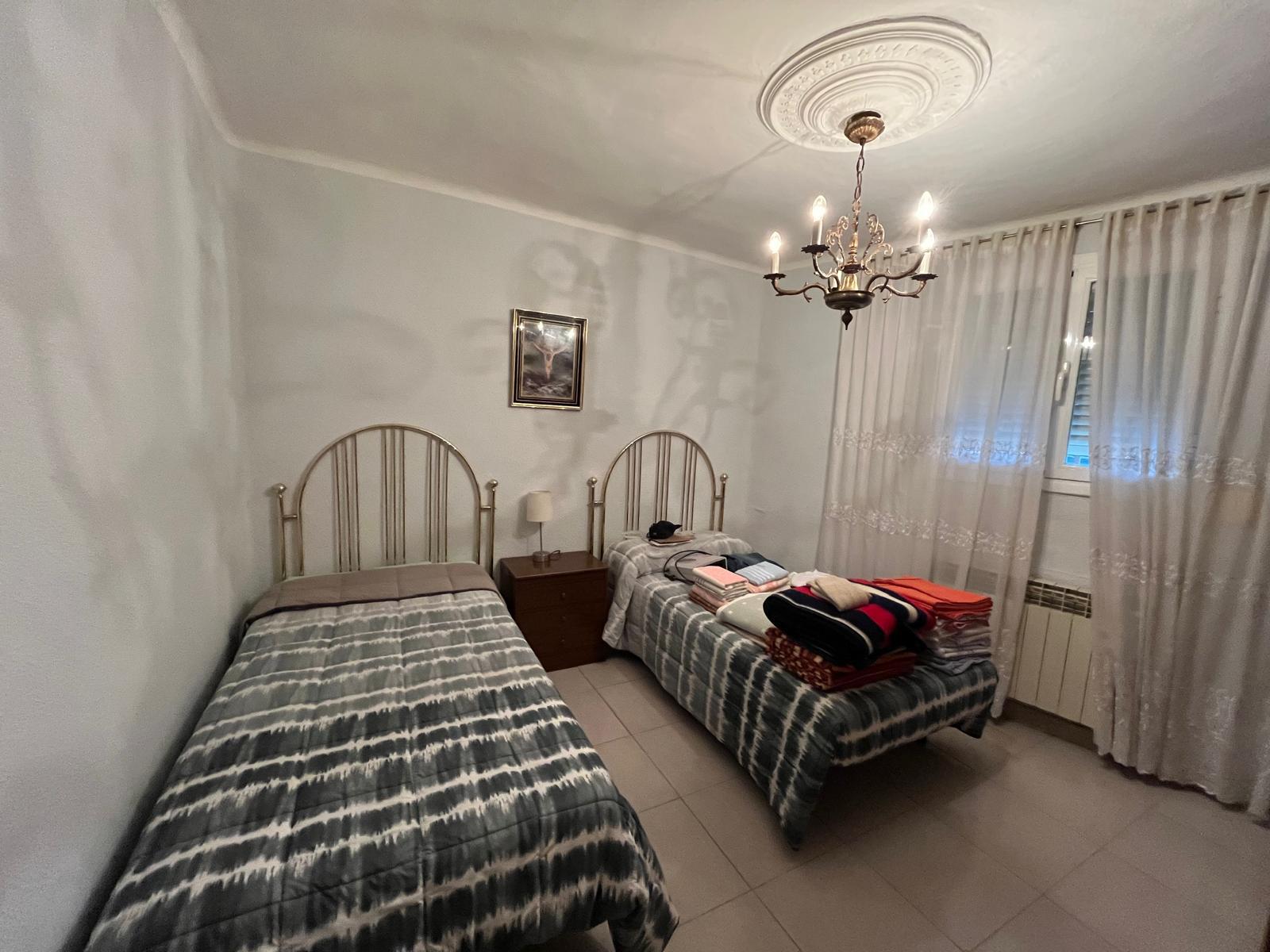 Imagen 3 Casa en venta en Monzón / Calle Navarra, barrio del Palomar