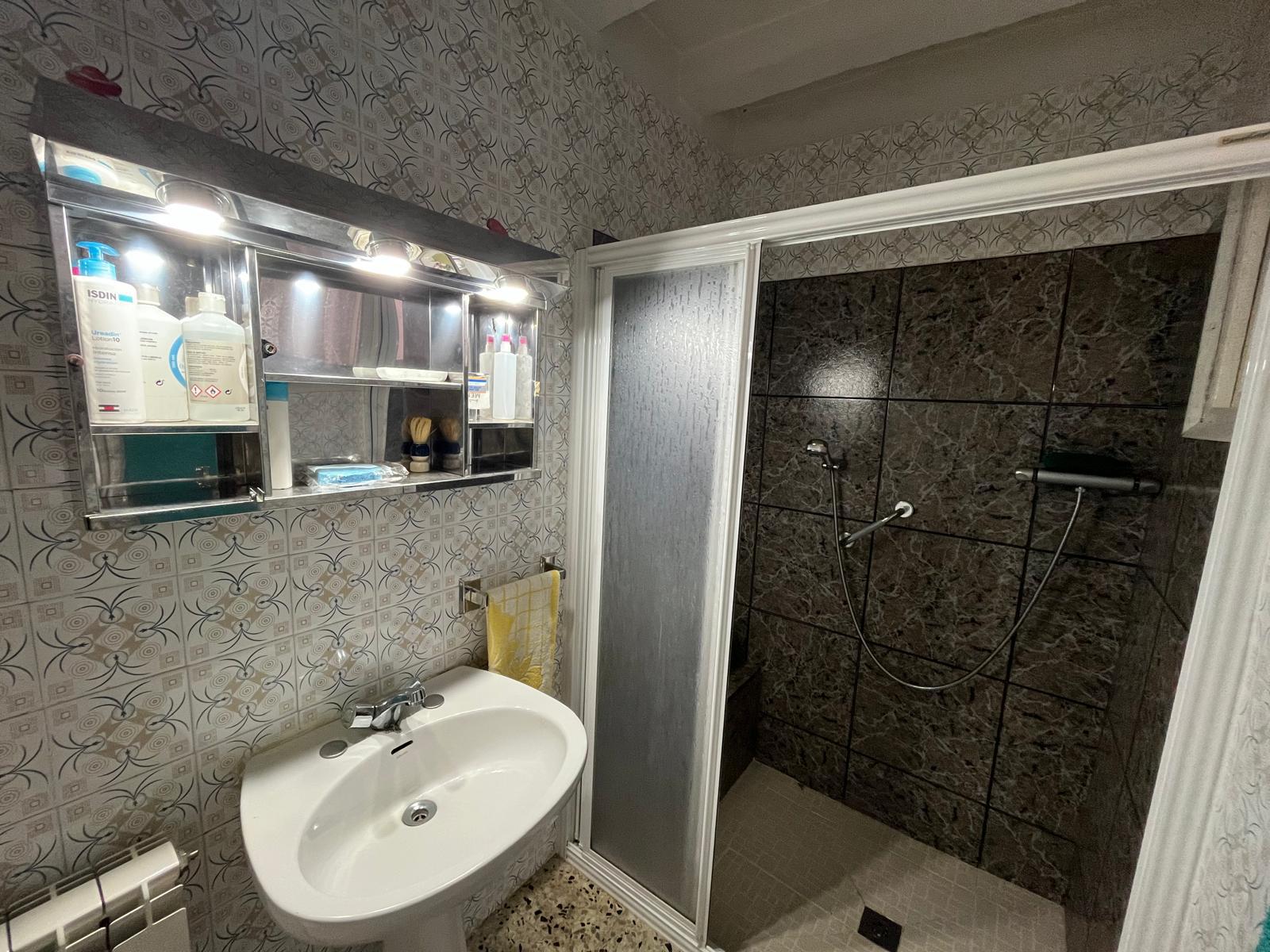 Imagen 5 Casa en venta en Monzón / Calle Navarra, barrio del Palomar