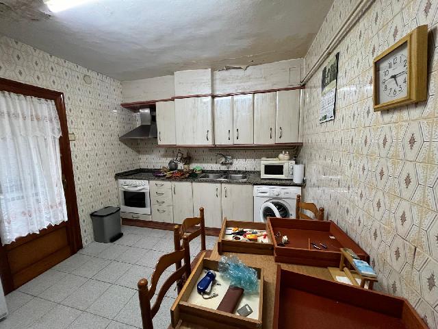 Imagen 1 Inmueble 298344 - Casa en venta en Monzón / Calle Navarra, barrio del Palomar