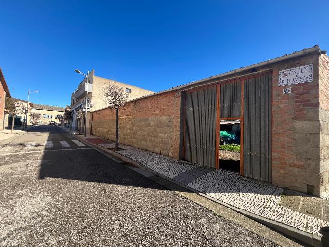 Imagen 4 Inmueble 299266 - Solar Industrial en venta en Monzón / Calle Buenavista, la carrrasca 