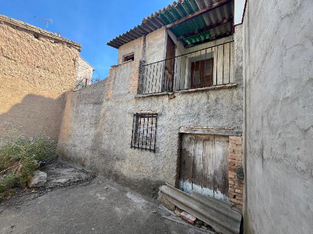 Imagen 3 Inmueble 299392 - Casa en venta en Albalate De Cinca / Calle San roque, centro de la población