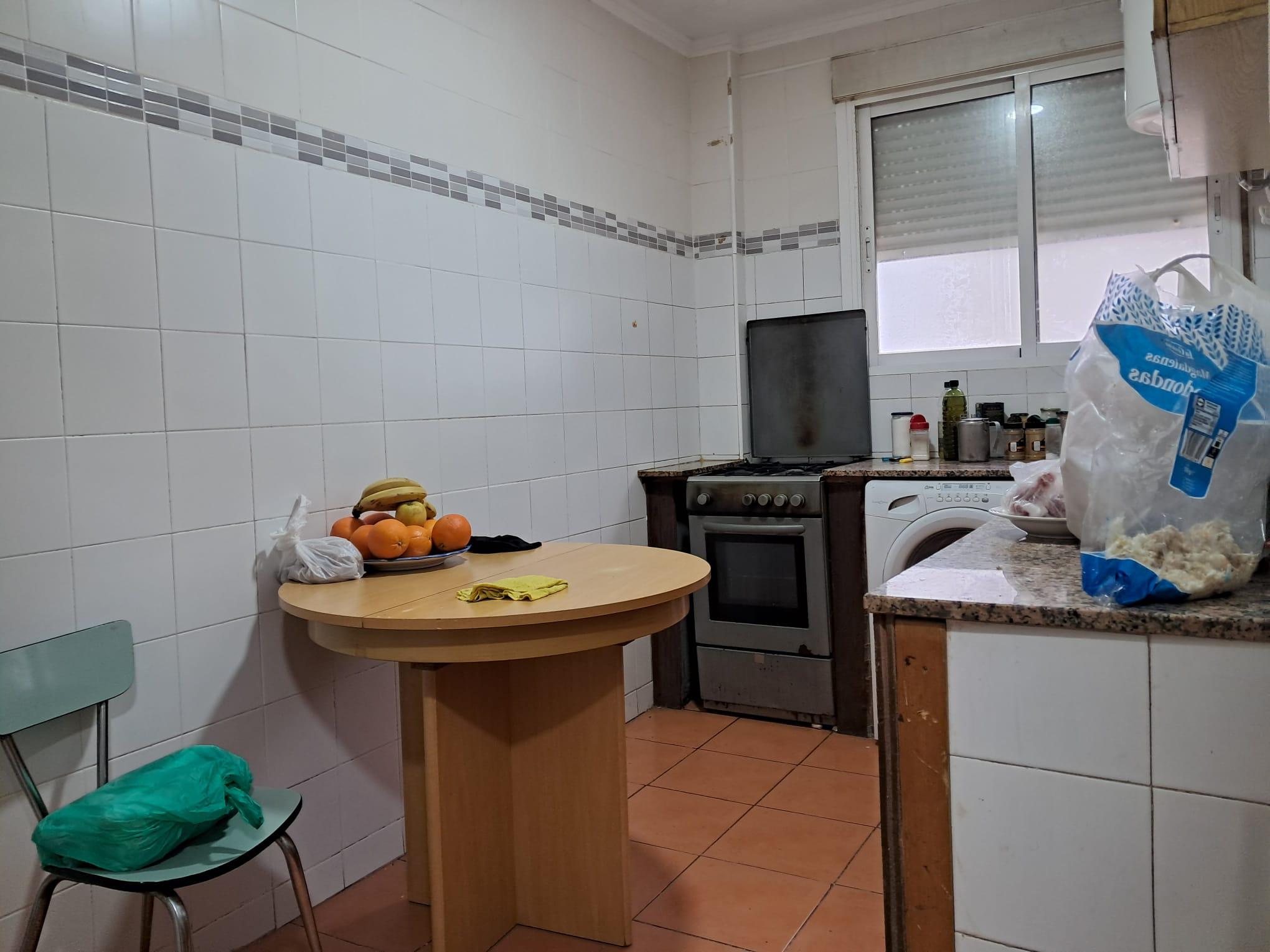 Imagen 1 Piso en venta en Monzón / Avenida Pueyo, zona residencial