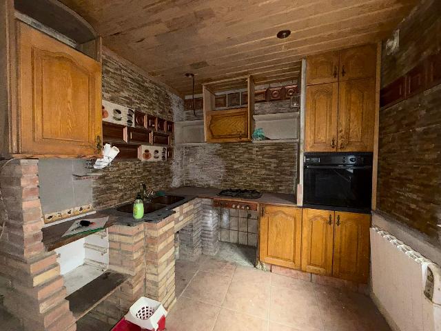 Imagen 1 Inmueble 300029 - Casa en venta en Pueyo De Santa Cruz / Calle Nueva, cerca del centro de la población