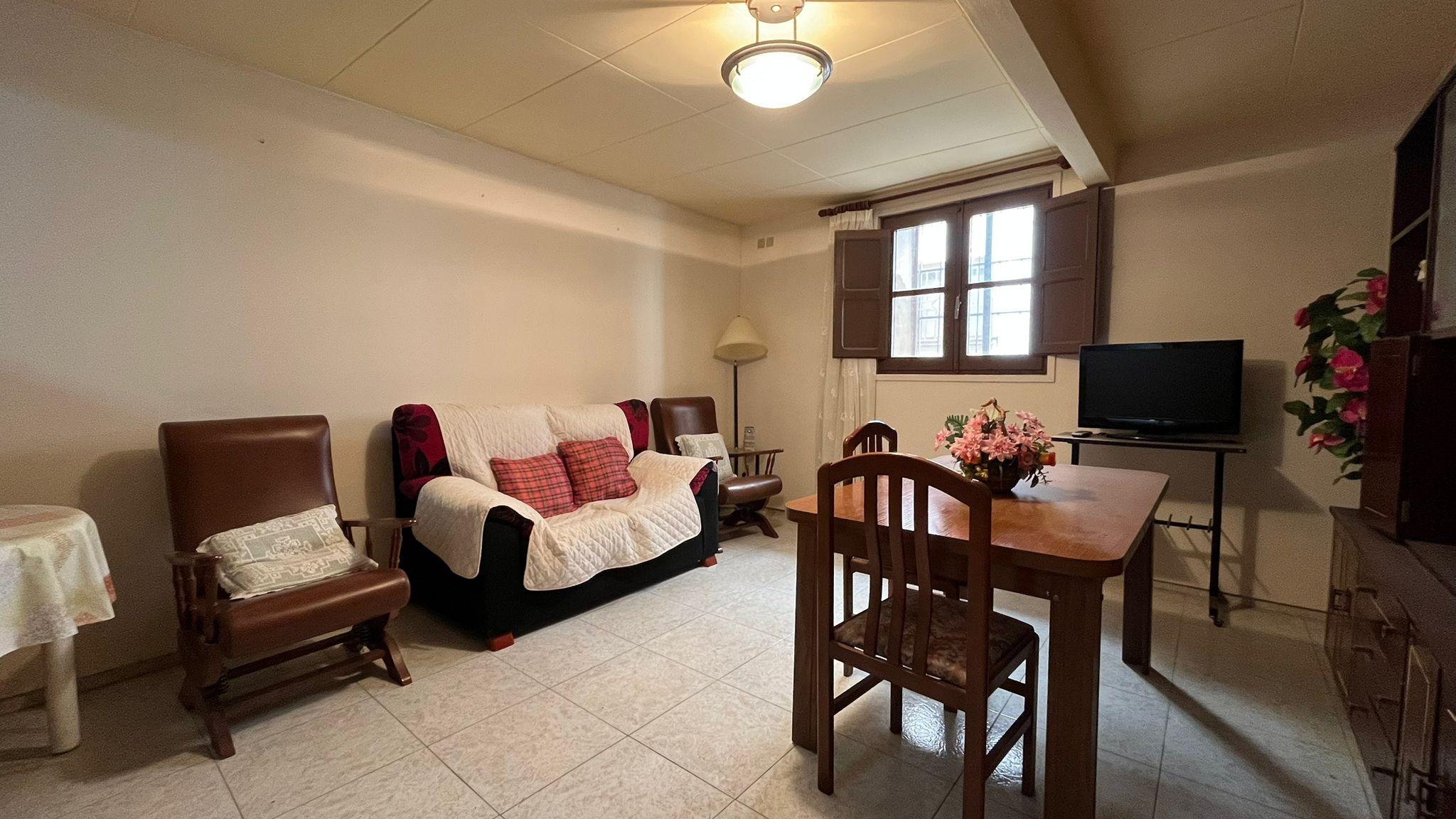 Imagen 4 Casa en venta en Ontiñena / Calle Mayor, centro de la población