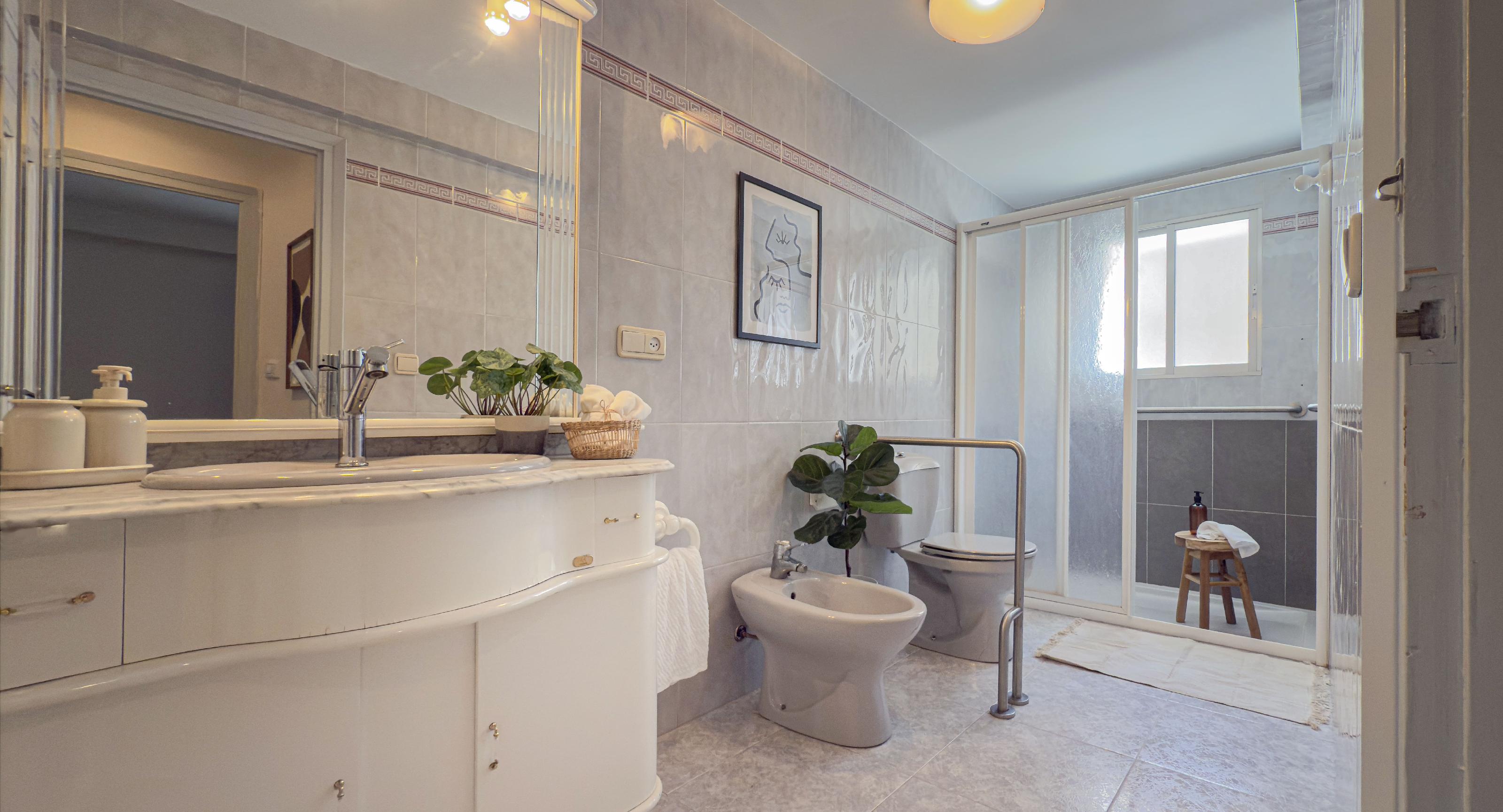 Imagen 16 Casa en venta en Ontiñena / Calle Santa Agueda, centro población.