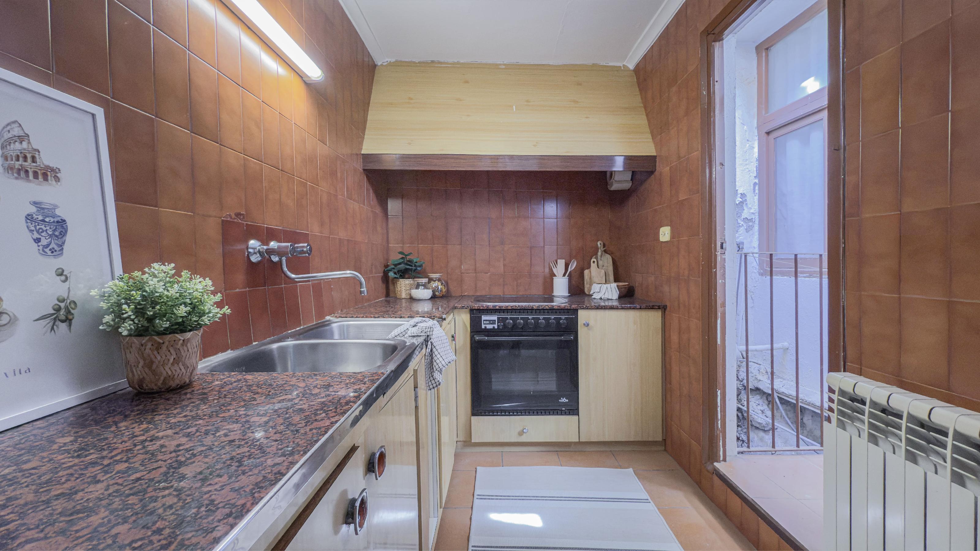 Imagen 6 Casa en venta en Ontiñena / Calle Santa Agueda, centro población.