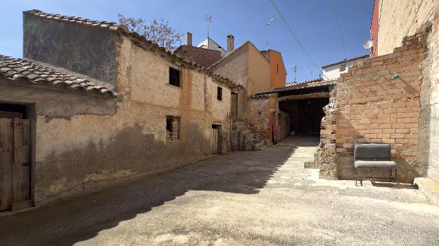 Imagen 21 Inmueble 301502 - Casa en venta en Ontiñena / Calle Santa Agueda, centro población.