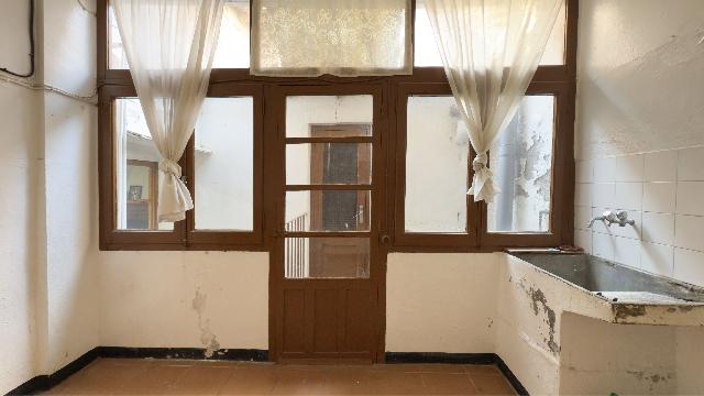 Imagen 18 Inmueble 301502 - Casa en venta en Ontiñena / Calle Santa Agueda, centro población.