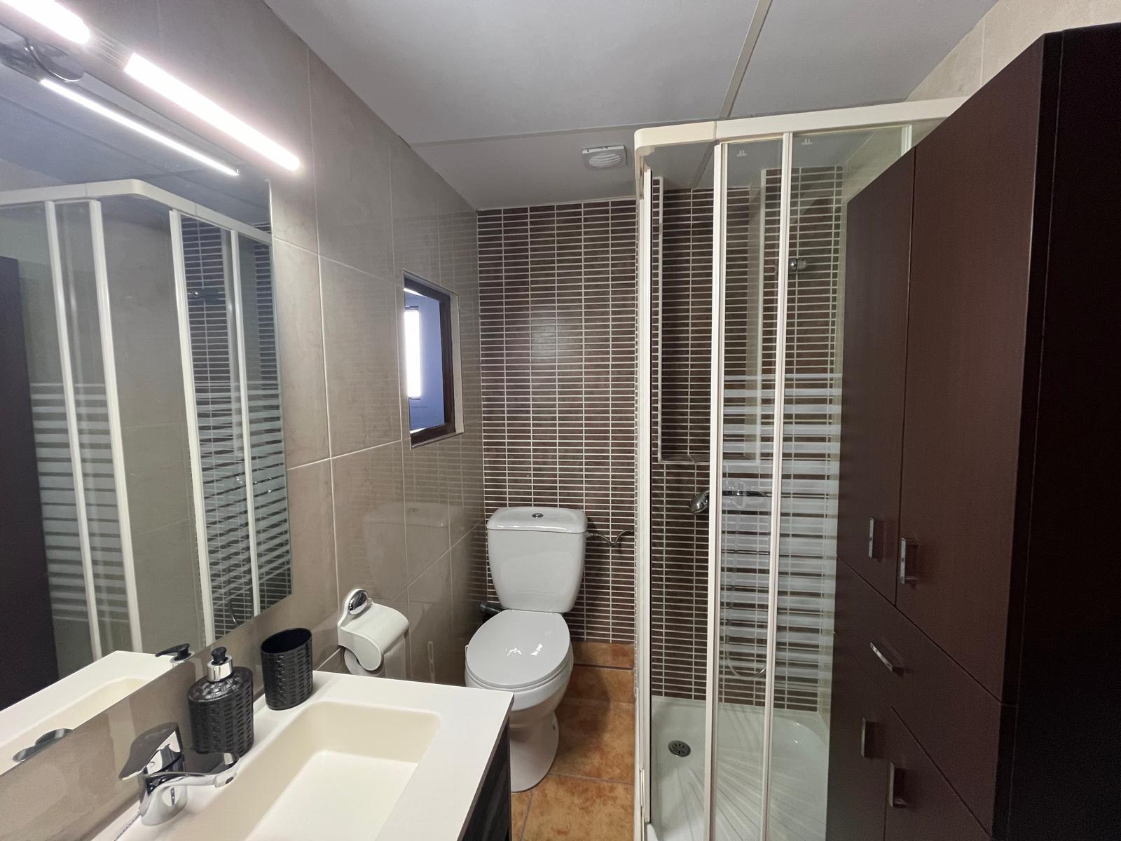 Imagen 11 Casa en venta en Almunia De San Juan / Calle Baja, muy cerca del centro