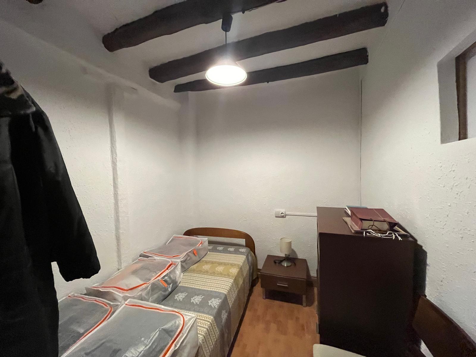 Imagen 8 Casa en venta en Almunia De San Juan / Calle Baja, muy cerca del centro