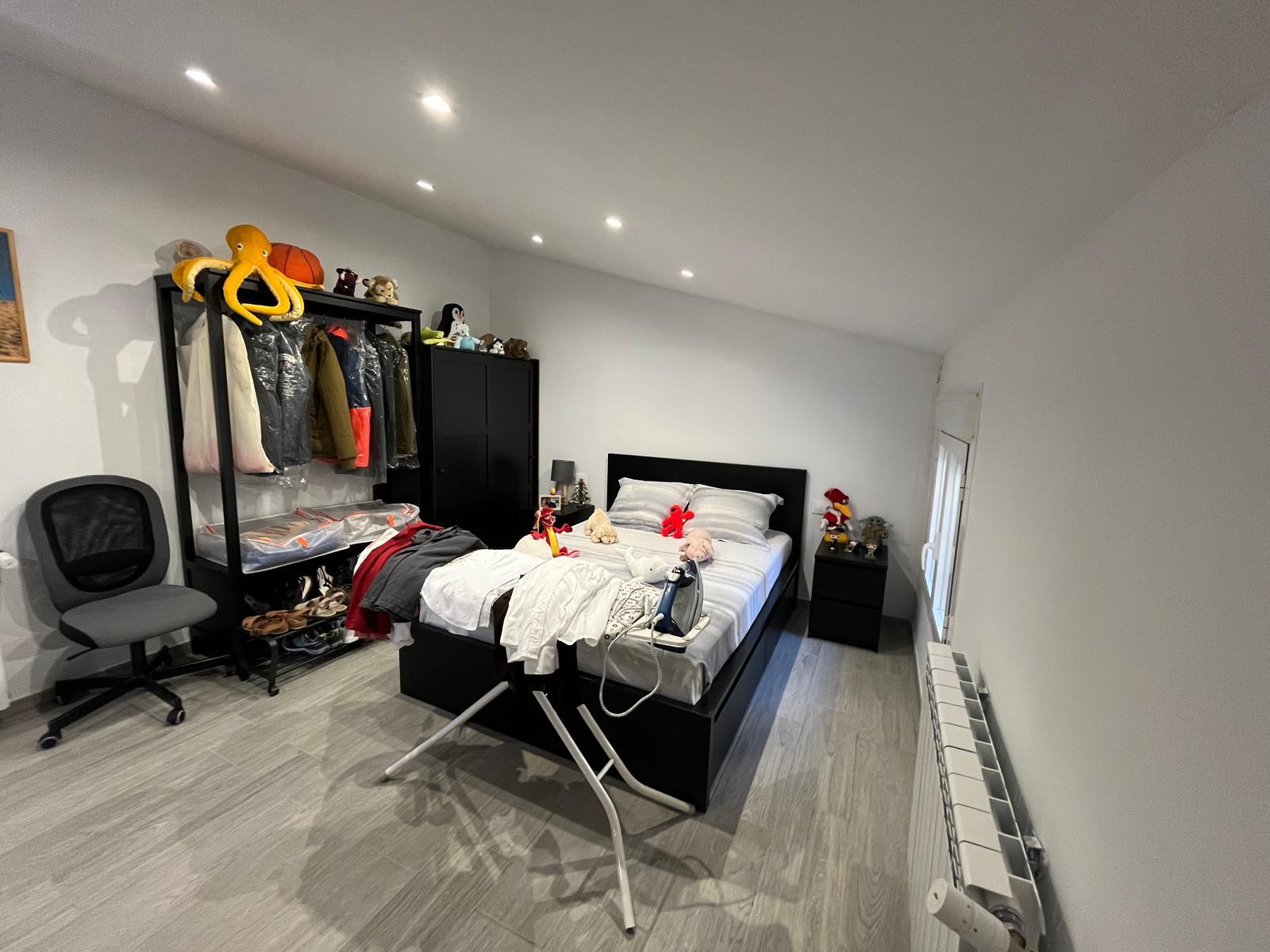 Imagen 4 Casa en venta en Almunia De San Juan / Calle Baja, muy cerca del centro