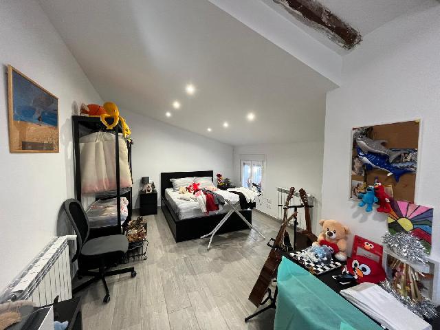 Imagen 3 Inmueble 302053 - Casa en venta en Almunia De San Juan / Calle Baja, muy cerca del centro