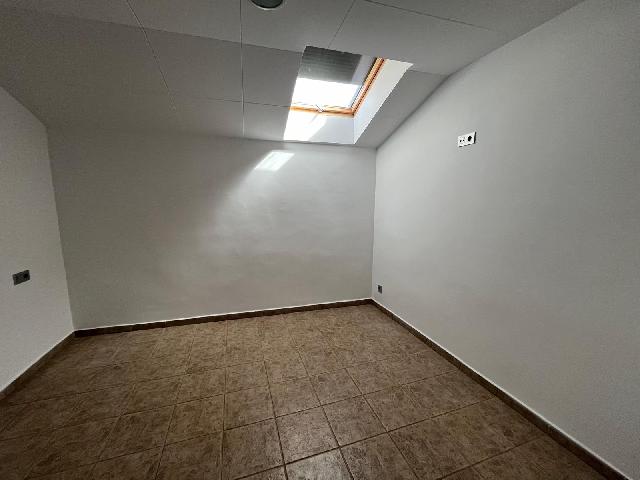 Imagen 3 Inmueble 302099 - Casa en venta en Monzón / Calle alta, centro de la población