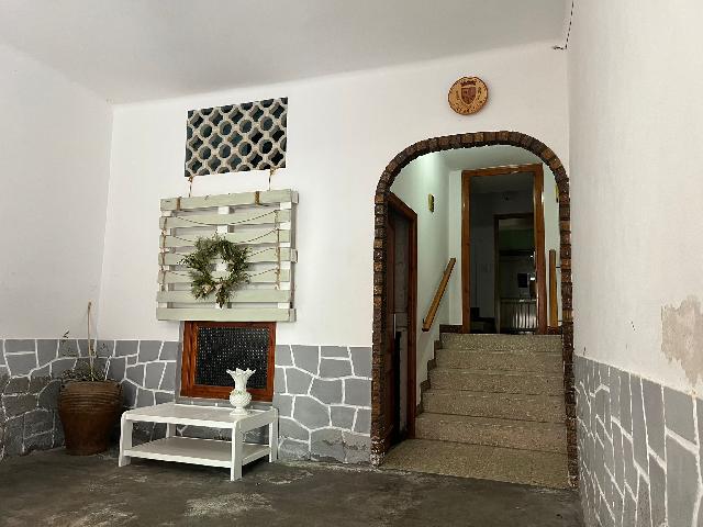 Imagen 1 Inmueble 302319 - Casa en venta en Estadilla / Calle San juan, zona alta de la población