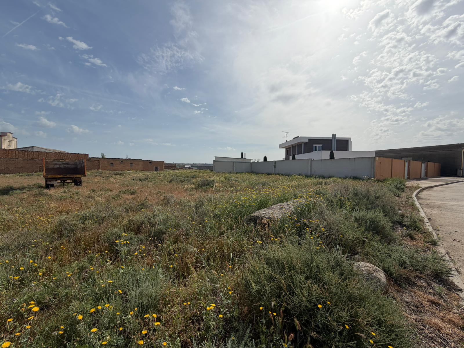 Imagen 5 Solar Urbano en venta en Albalate De Cinca / Calle Buenavista, cerca del centro