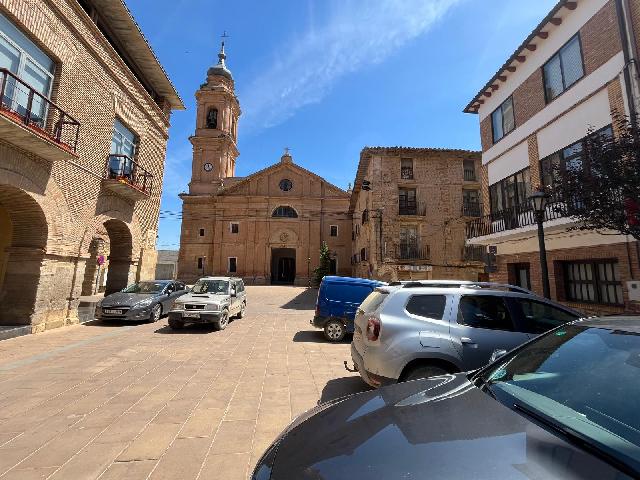 Imagen 10 Inmueble 303111 - Casa en venta en Alcolea De Cinca / Plaza mayor, centro dela población