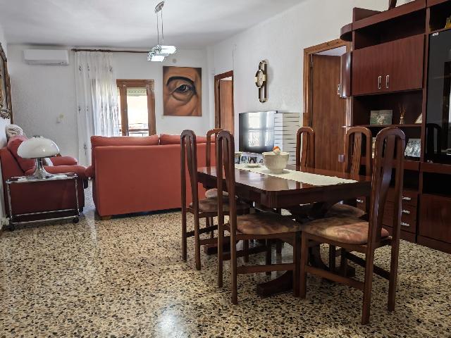 Imagen 3 Inmueble 303428 - Casa en venta en Almunia De San Juan / Calle la balsa, zona alta de la población