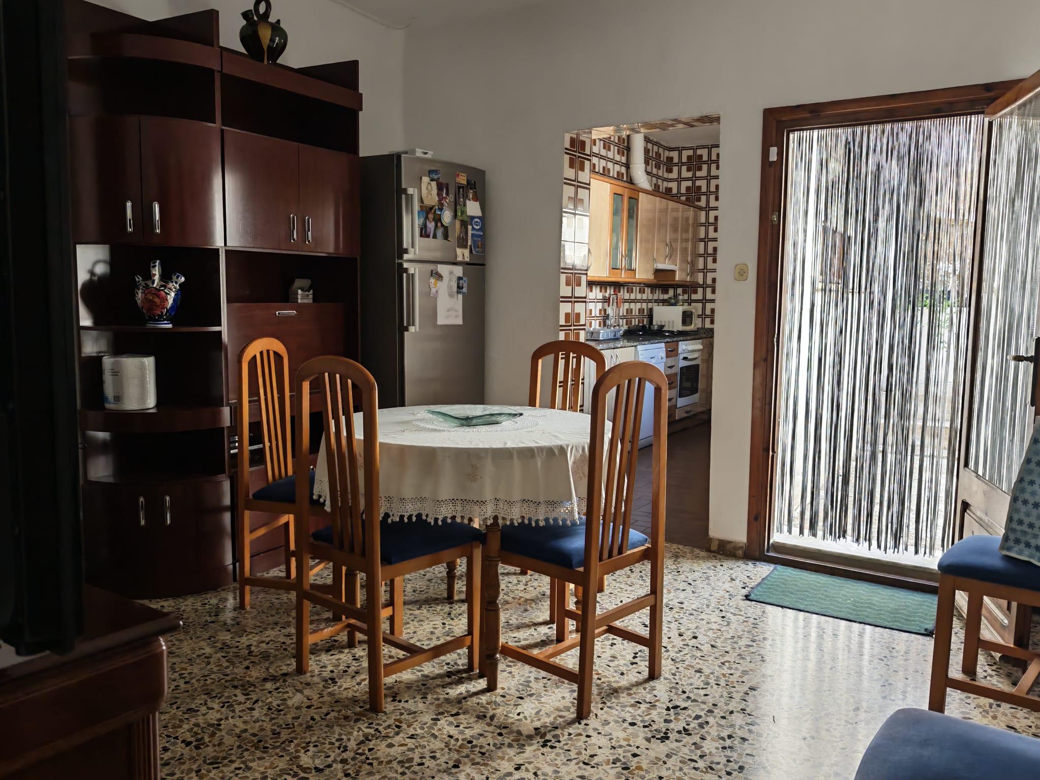 Imagen 2 Casa en venta en Almunia De San Juan / Calle la balsa, zona alta de la población