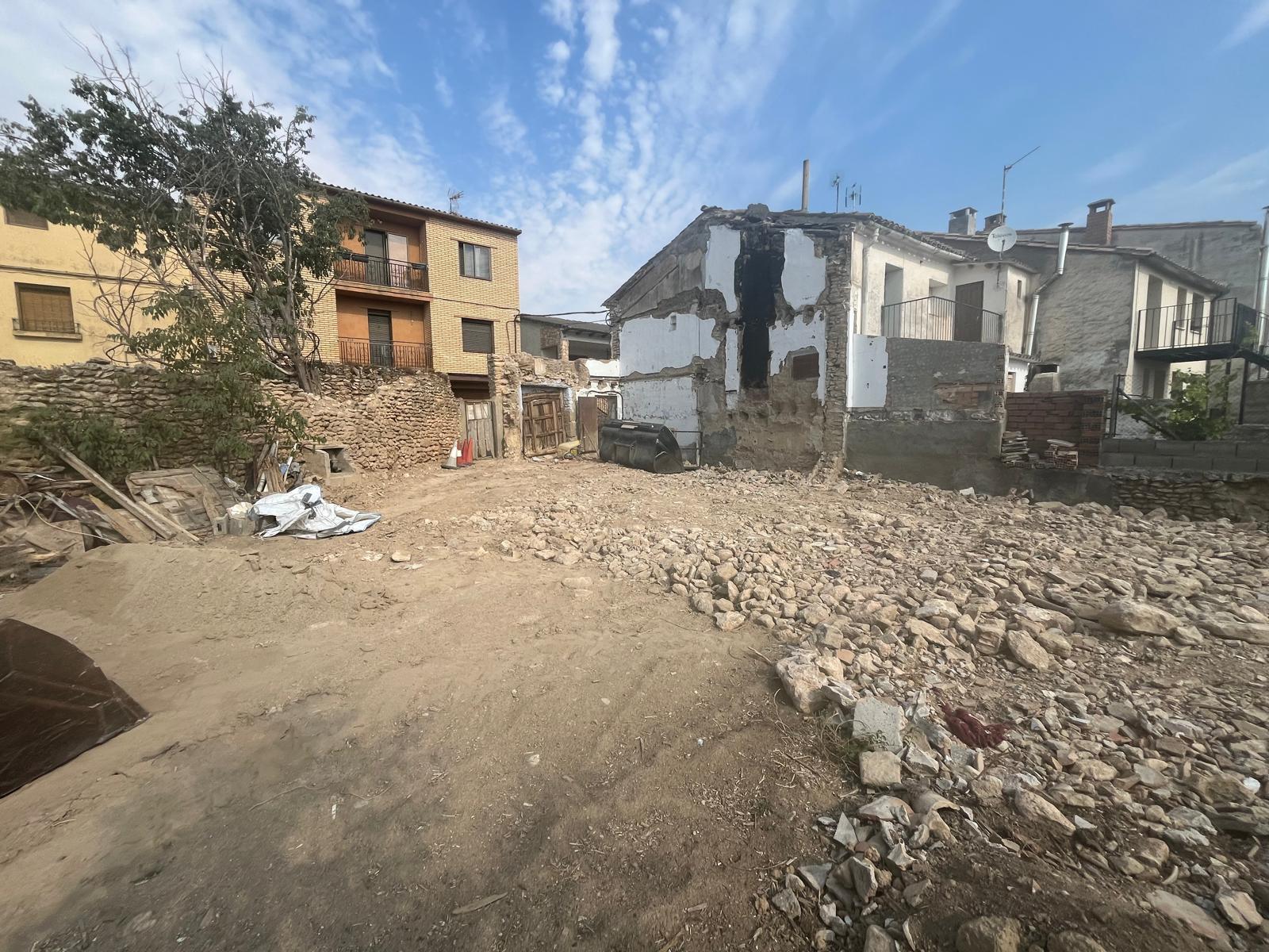 Imagen 5 Solar Urbano en venta en Laluenga / Cerca del centro de la población