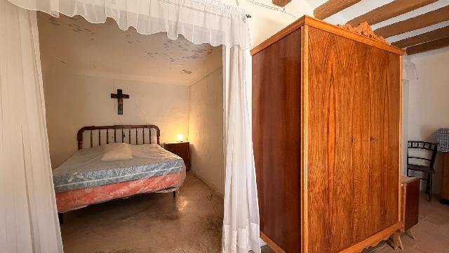 Imagen 14 Inmueble 305275 - Casa en venta en Peralta De Calasanz / Zona residencial, centro de la población