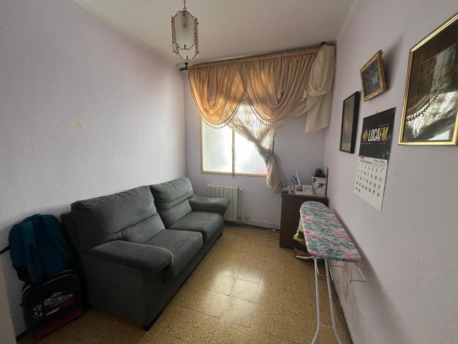 Imagen 7 Piso en venta en Barbastro / Calle Benasque, cerca del centro