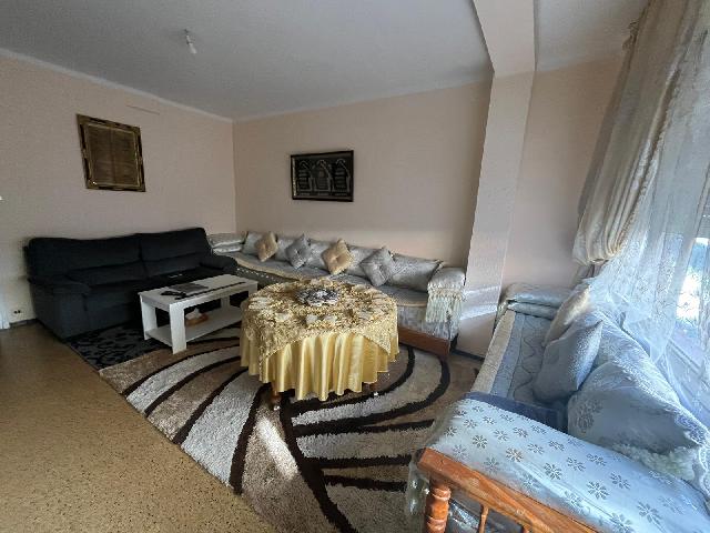 Imagen 2 Inmueble 305770 - Piso en venta en Barbastro / Calle Benasque, cerca del centro