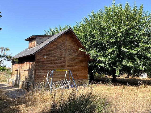 Imagen 2 Inmueble 275638 - Casa Aislada en venta en Binéfar / Junto al Complrjo Deportivo de Los Olmos