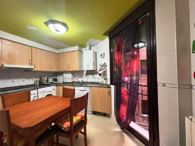 Imagen 7 Inmueble 293746 - Piso en venta en Binéfar / Centro de la población.