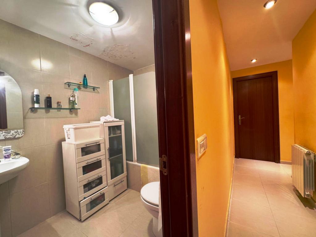 Imagen 16 Piso en venta en Binéfar / Centro de la población.