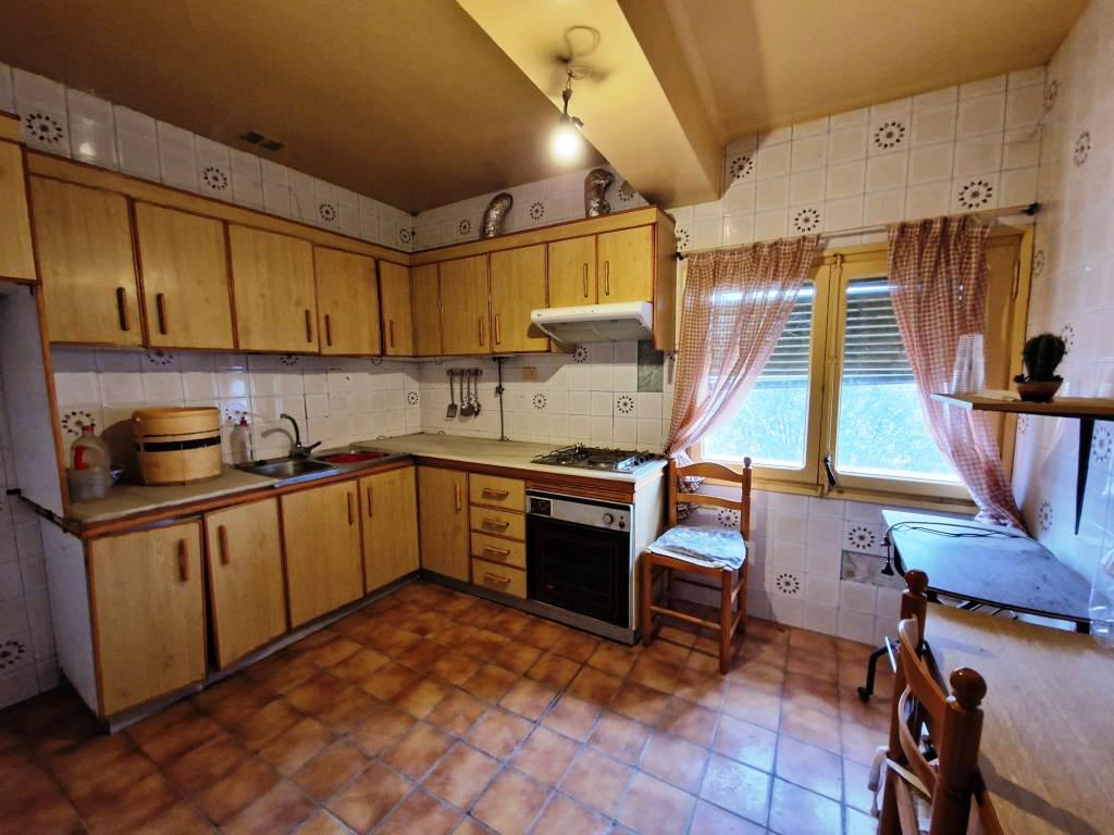 Imagen 8 Casa Aislada en venta en Tamarite De Litera / Zona tranquila.