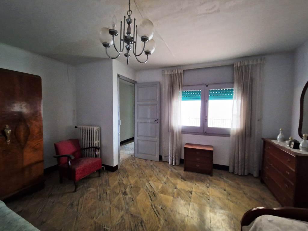 Imagen 12 Casa Aislada en venta en Tamarite De Litera / Zona tranquila.