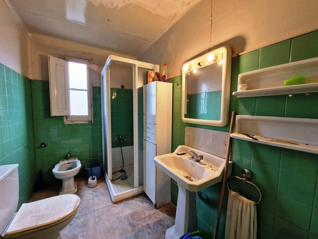 Imagen 16 Casa Aislada en venta en Tamarite De Litera / Zona tranquila.