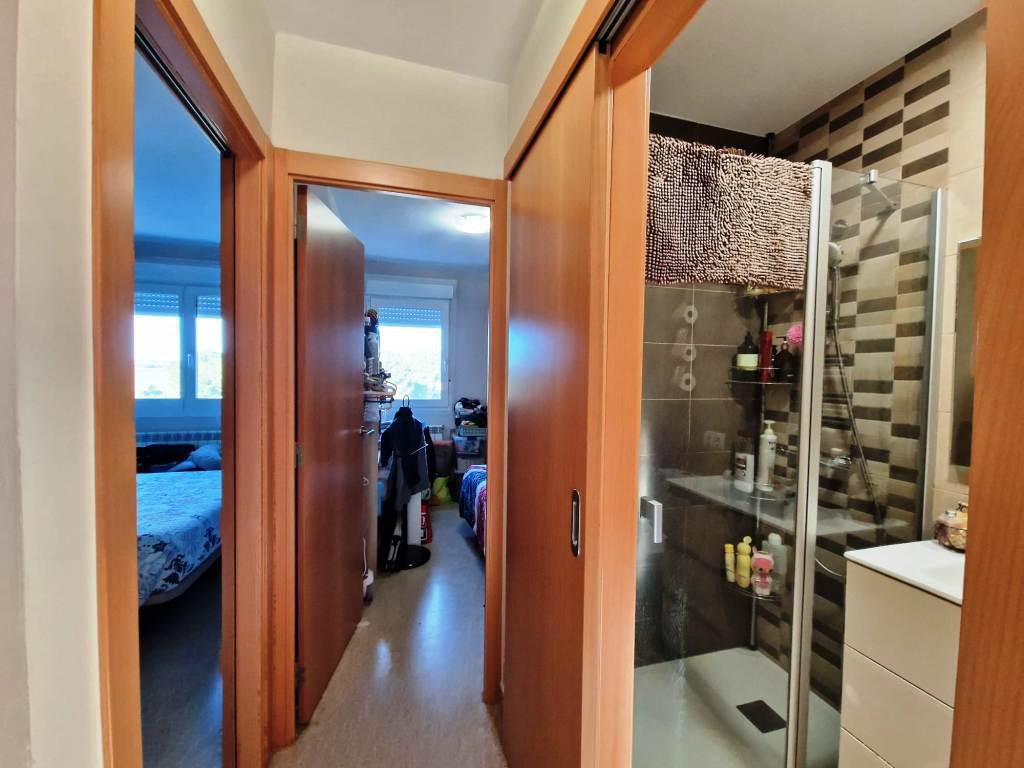 Imagen 13 Casa en venta en Vencillón / Plaza de la Iglesia.