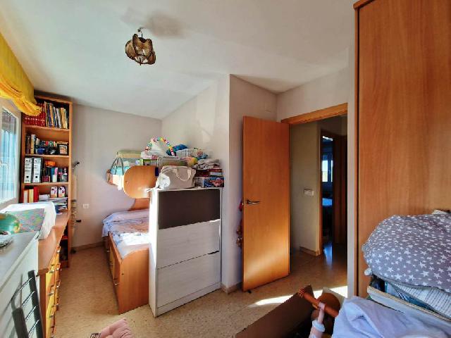 Imagen 15 Inmueble 299642 - Casa en venta en Vencillón / Plaza de la Iglesia.