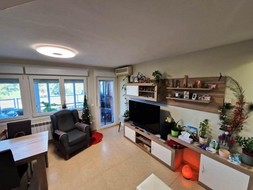 Imagen 1 Casa en venta en Vencillón / Plaza de la Iglesia.