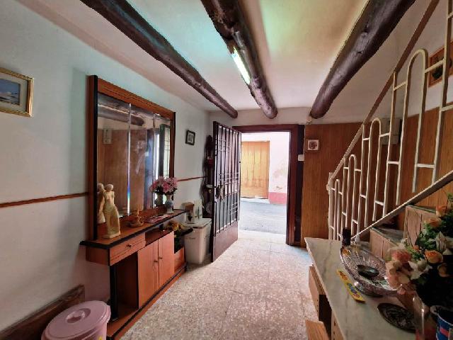 Imagen 2 Inmueble 302103 - Casa en venta en Alcampell / Zona residencial
