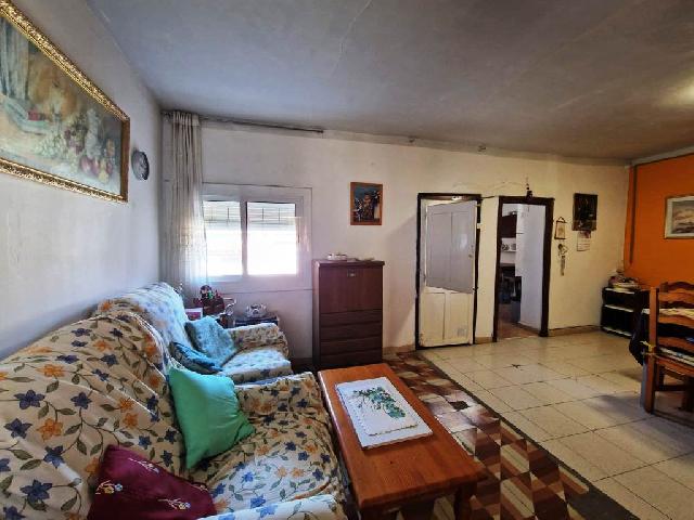 Imagen 4 Inmueble 302103 - Casa en venta en Alcampell / Zona residencial