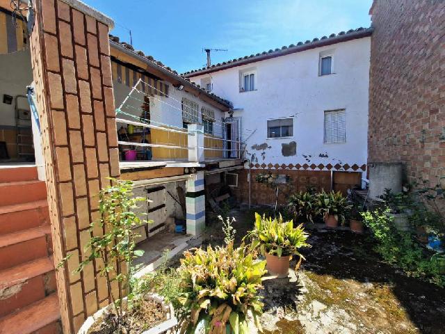 Imagen 9 Inmueble 302103 - Casa en venta en Alcampell / Zona residencial