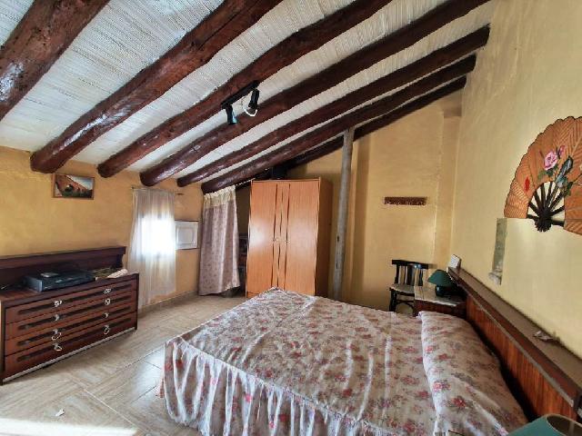 Imagen 26 Inmueble 302103 - Casa en venta en Alcampell / Zona residencial