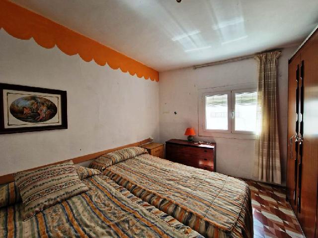 Imagen 34 Inmueble 302103 - Casa en venta en Alcampell / Zona residencial