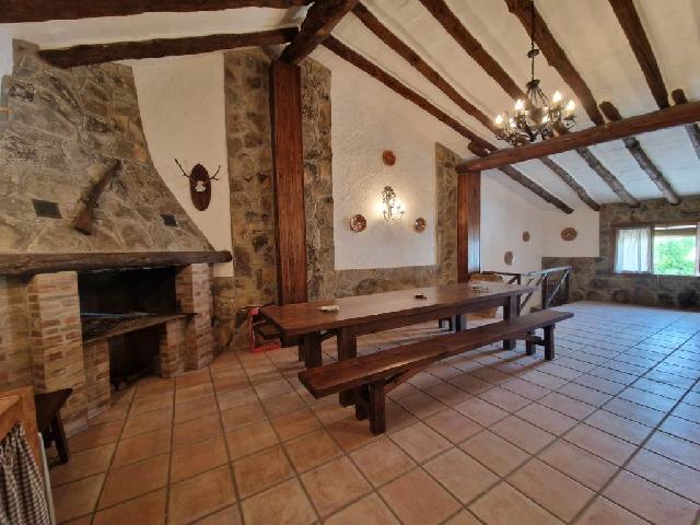 Imagen 2 Inmueble 304094 - Casa en venta en Tamarite De Litera / Centro de la población.
