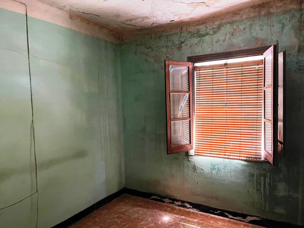 Imagen 8 Casa en venta en Tamarite De Litera / Proximo a Plaza España y Paseo del Hortaz