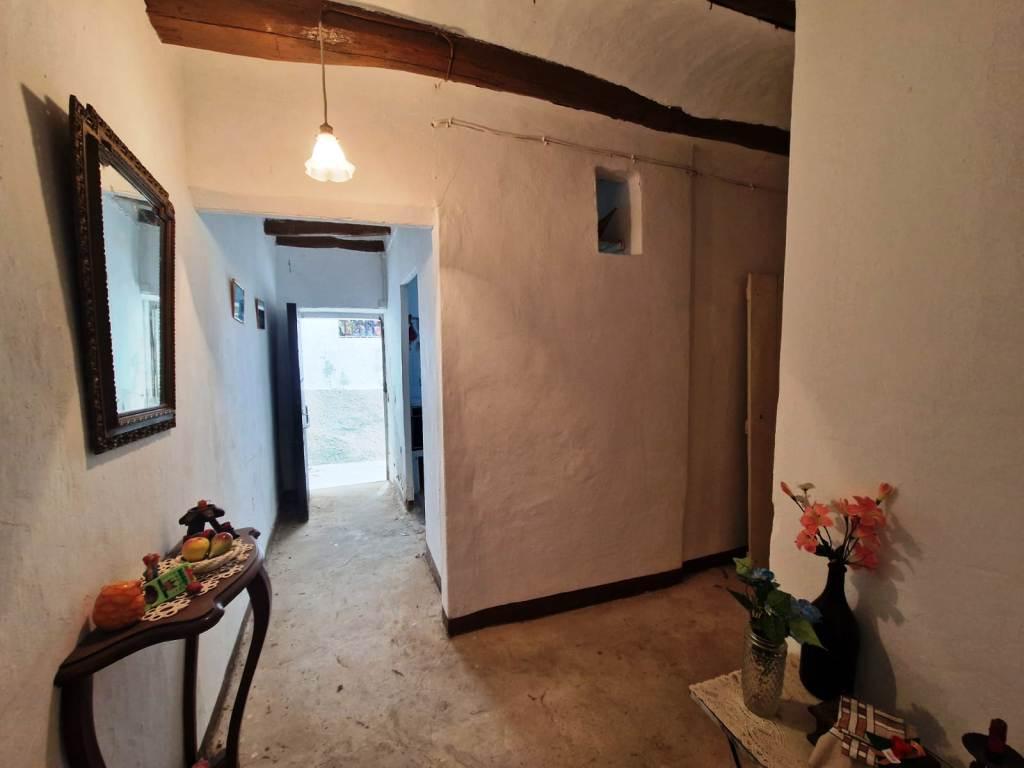 Imagen 9 Casa Adosada en venta en Castillonroy / En el centro de Castillonroy