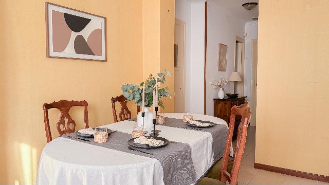 Imagen 5 Inmueble 305851 - Casa Pareada en venta en Ontiñena / Vivienda ubicada en la arteria principal del pueblo.