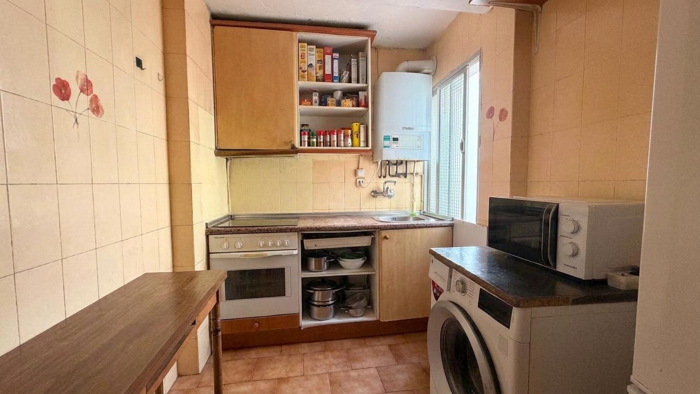 Imagen 3 Piso en venta en Zaragoza / Junto Avenida Navarra, Las Delicias, Zaragoza.