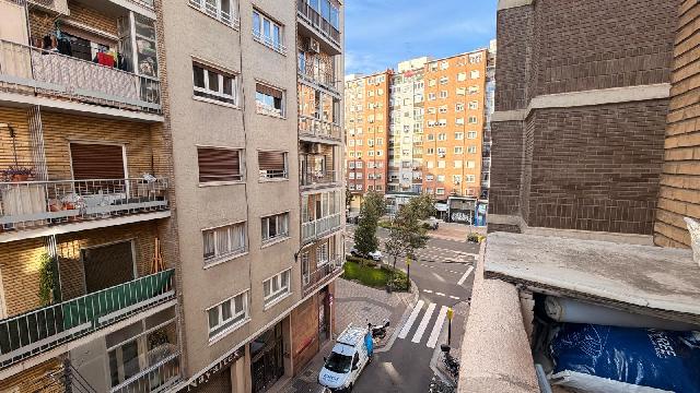 Imagen 9 Inmueble 306775 - Piso en venta en Zaragoza / Junto Avenida Navarra, Las Delicias, Zaragoza.